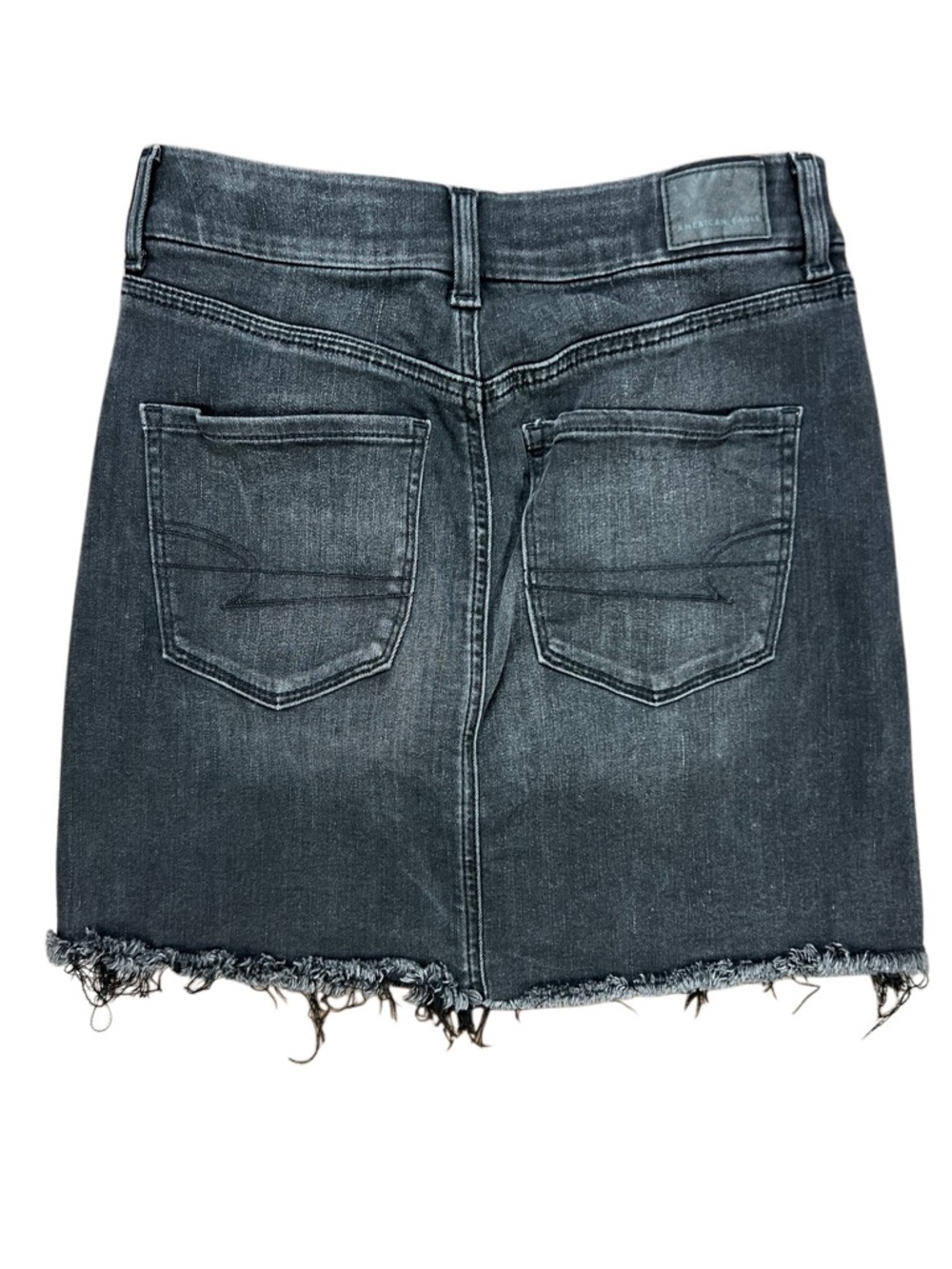 American Eagle Curvy High Rise Black Denim Raw Hem Mini Skirt Size 6 - Picture 2 of 7